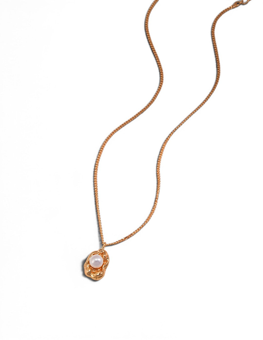 The Dune Pearl Pendant