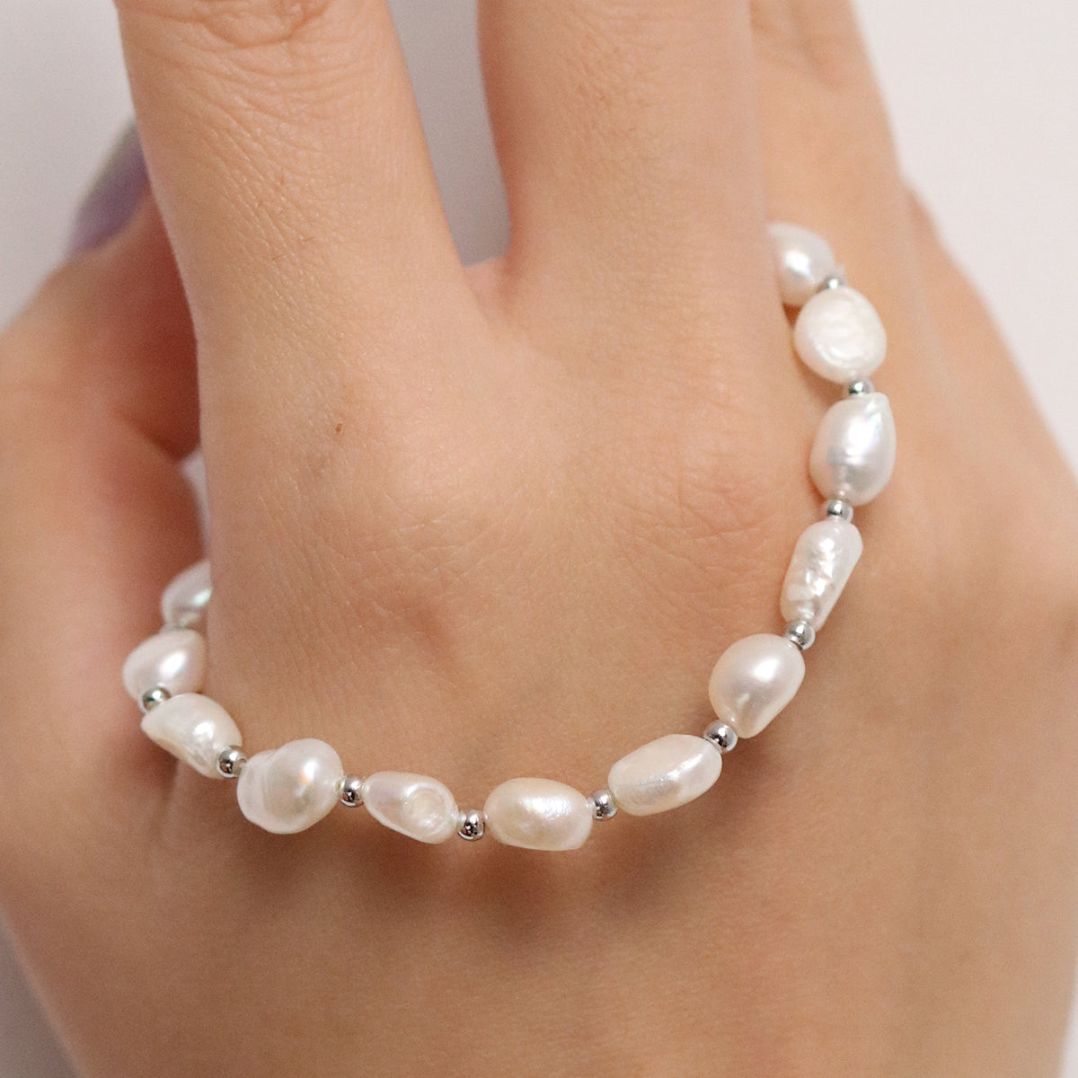 Lumina Baroque Pearl Bracelet